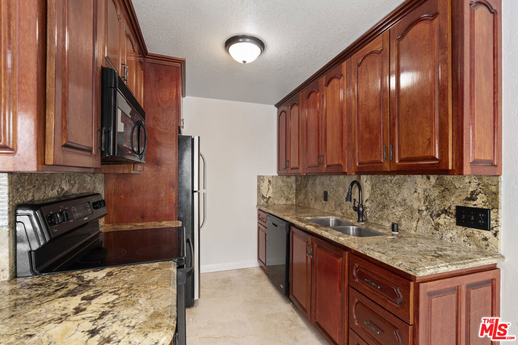 3682 Nile Street - photo 11
