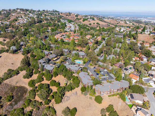 3350 La Mesa Drive, San Carlos CA: https://media.crmls.org/mediaz/90170719-9c8b-4a67-b5d9-299697f45209.jpg