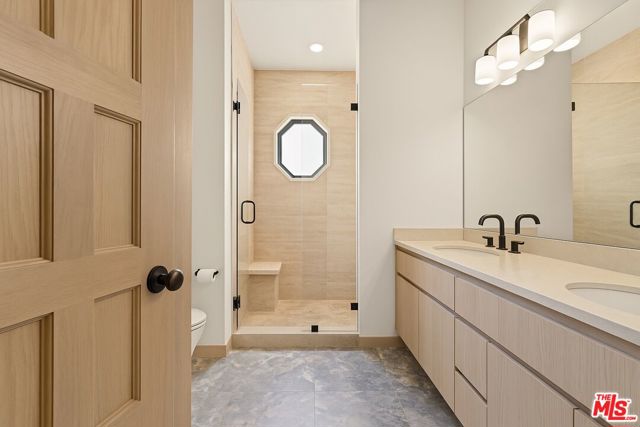 1181 Somera Road, Los Angeles CA: https://media.crmls.org/mediaz/90181058-a955-4930-95bb-e572bab87e28.jpg