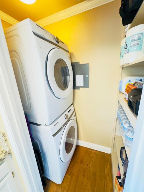 1053 Riker Street, Salinas CA: https://media.crmls.org/mediaz/9018fe81-c838-4777-9222-aecc676dbb76.jpg