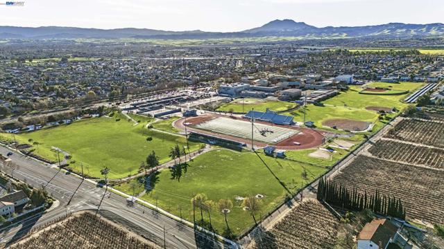 Image 50 of 60 For 259 Eagle Nest Dr