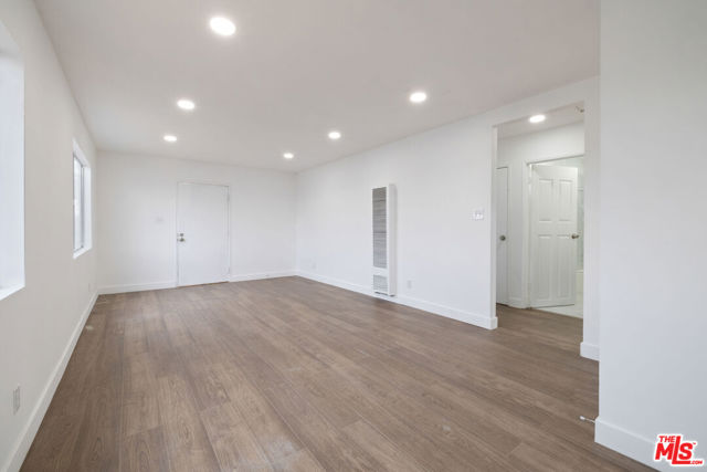 1346 E 83rd Street, Los Angeles CA: https://media.crmls.org/mediaz/901ce4b8-ff78-41d5-bb86-18a5d9f7af1b.jpg
