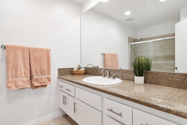 74965 San Ysidro Circle, Palm Desert CA: https://media.crmls.org/mediaz/901d7bf5-8a23-4a23-a406-29e484298b25.jpg