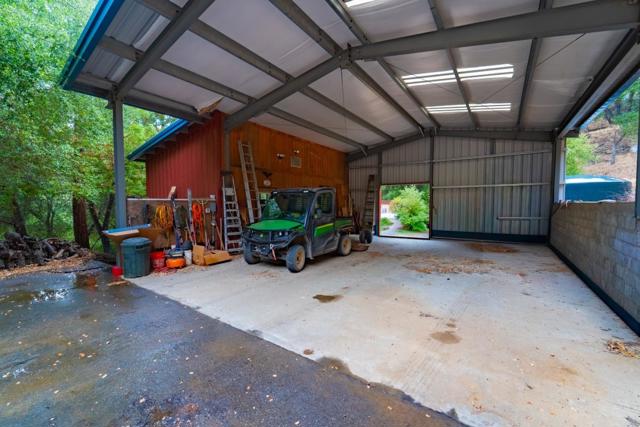 5224 Twin Falls Road, Morgan Hill CA: https://media.crmls.org/mediaz/901f5753-a093-4a9c-bf46-34b07edab0a4.jpg