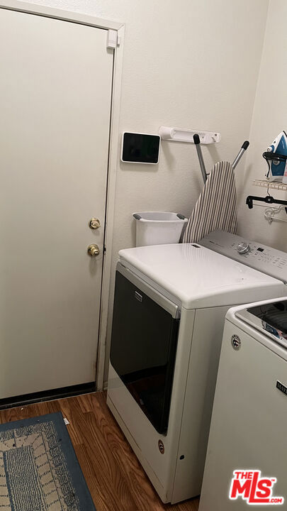 1751 W Avenue H5, Lancaster CA: https://media.crmls.org/mediaz/90209343-31cf-43ab-af3d-51c6e106ce21.jpg
