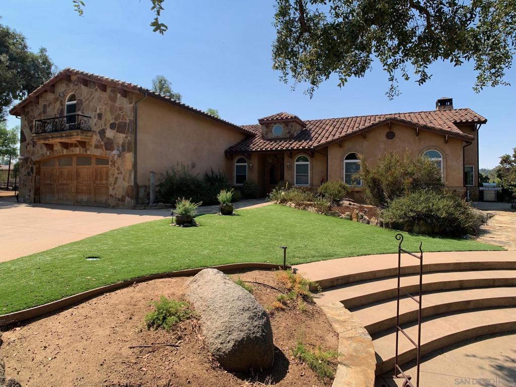 1445 Terracita Lane