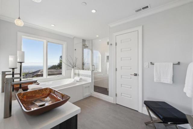 560 California Way, Woodside CA: https://media.crmls.org/mediaz/9020b194-2ee2-4bb1-8ab2-3c1e3fa391dc.jpg