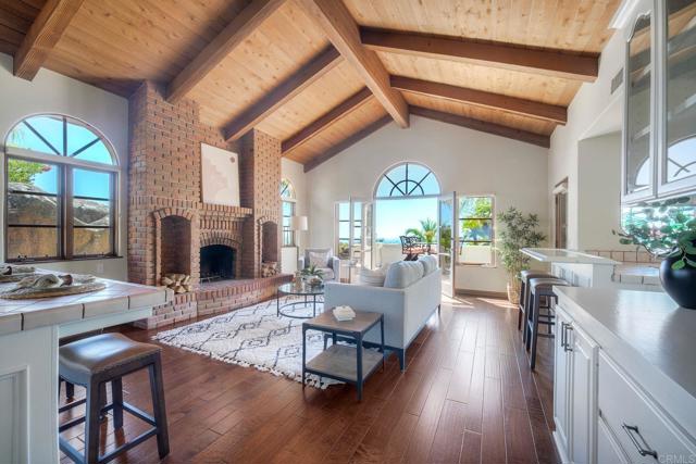 Detail Gallery Image 17 of 52 For 3040 Palm Hill Dr, Vista,  CA 92084 - 3 Beds | 2/1 Baths