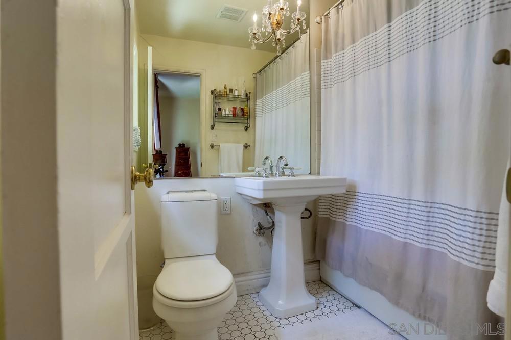 3146 L St - photo 17