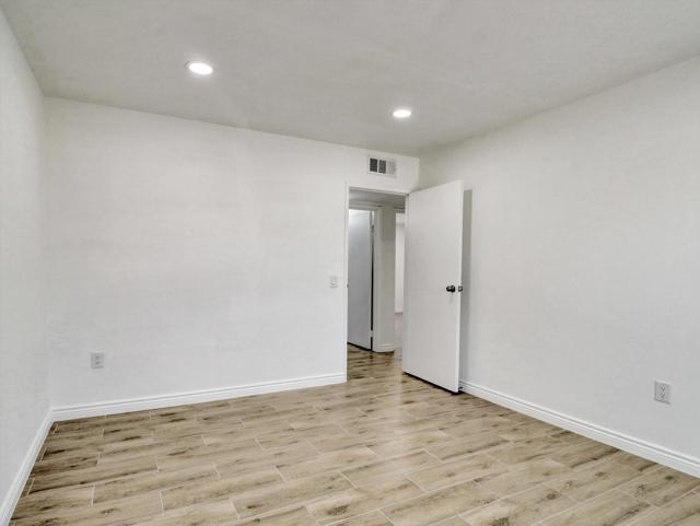 45530 Del Rey Avenue, Indio CA: https://media.crmls.org/mediaz/902296c7-36bd-4e0c-a315-c5c3846dc224.jpg