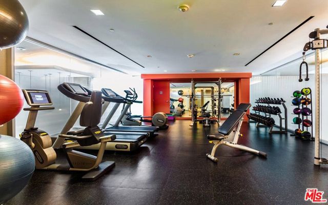 1480 VINE Street, Los Angeles CA: https://media.crmls.org/mediaz/9023cb77-fbda-434a-b799-af132b6949ca.jpg