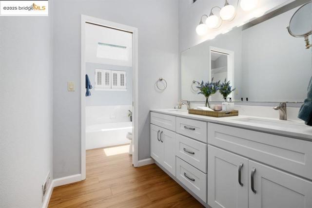 1431 Huston Rd, Walnut Creek CA: https://media.crmls.org/mediaz/9023cffb-3169-4d84-a436-49cc3ffe1bf7.jpg