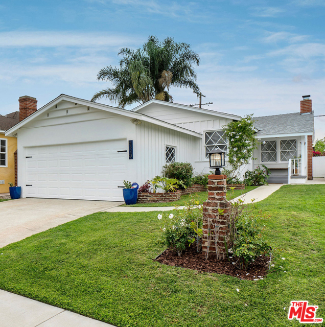 8329 Regis Way, Los Angeles, CA 90045