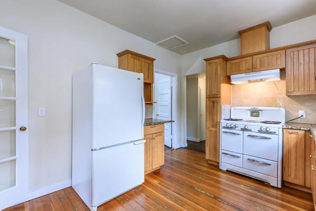 715 Tupper Street, Santa Rosa CA: https://media.crmls.org/mediaz/9024cc4a-38bb-4924-9747-5b60d6cfb986.jpg