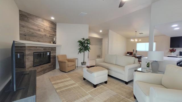 53645 Avenida Mendoza, La Quinta CA: https://media.crmls.org/mediaz/902647c4-e1ba-40c3-bea1-faaa40b2fddd.jpg
