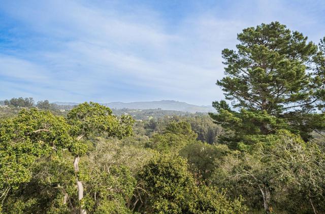 9066 Coker Road, Salinas CA: https://media.crmls.org/mediaz/9026a5b6-82d6-426d-a9b2-22397748290e.jpg