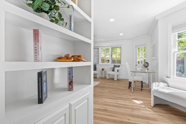 766 Nash Avenue, Menlo Park CA: https://media.crmls.org/mediaz/9027330b-a089-47f2-84cd-b048da1b043f.jpg