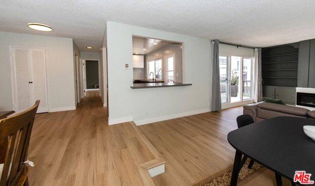 6124 Buckingham, 307 photo 8