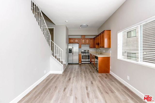 14735 Friar Street, Van Nuys CA: https://media.crmls.org/mediaz/9027e319-1349-490e-b7d4-0a256116fc3c.jpg