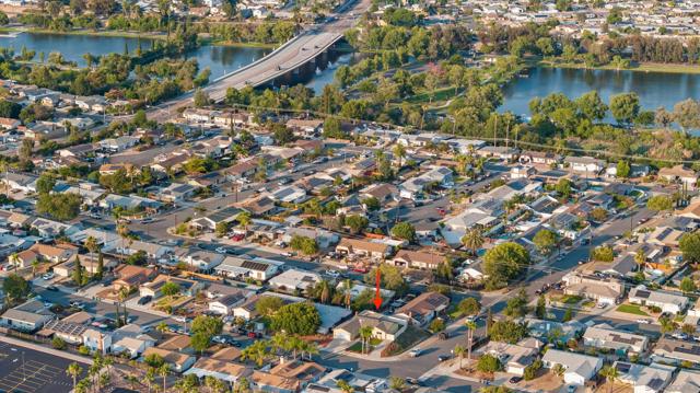 9447 Medina Dr, Santee CA: https://media.crmls.org/mediaz/9028f2bf-3315-4bcb-b800-3a711b64459a.jpg