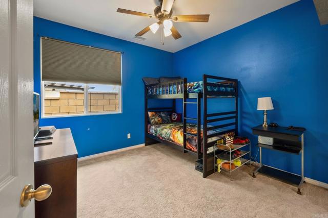 25111 Cedar Ridge Court, Wildomar CA: https://media.crmls.org/mediaz/9028f632-dbf1-4180-8ece-560e43e957eb.jpg