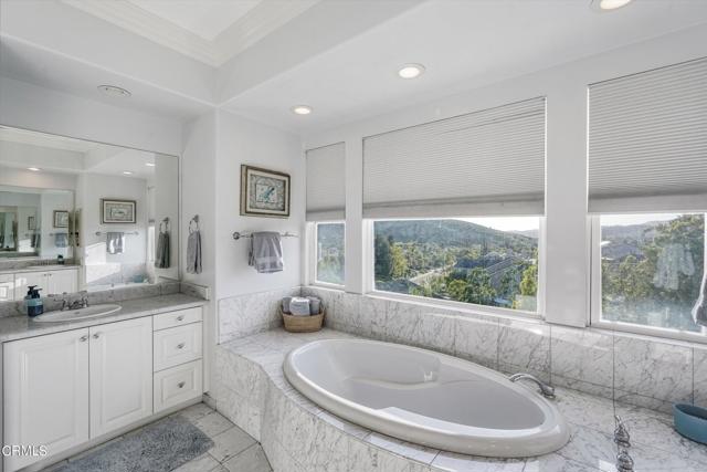 Detail Gallery Image 56 of 74 For 3315 Rising Star Ave, Simi Valley,  CA 93063 - 6 Beds | 4/1 Baths