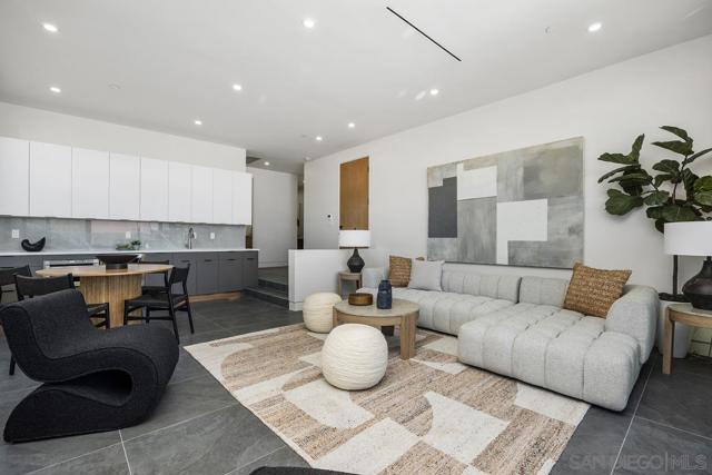 147 S Rios, Solana Beach CA: https://media.crmls.org/mediaz/902b8213-f24d-48fa-993f-1193d0c801d7.jpg