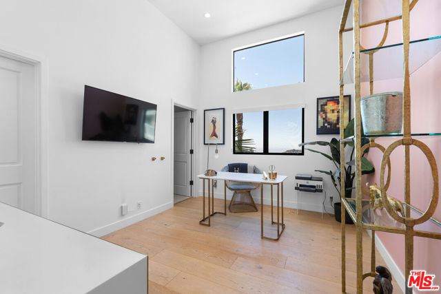 1962 Stradella Road, Los Angeles CA: https://media.crmls.org/mediaz/902c0f13-796e-4801-bb9b-cc270f4a76d2.jpg