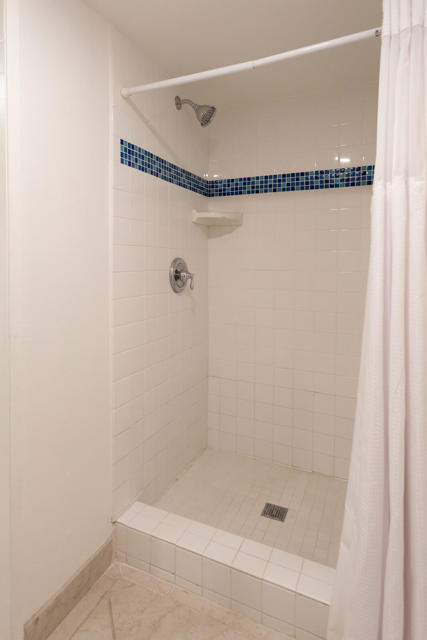 Image 49 of 69 For 82263 Odlum Drive