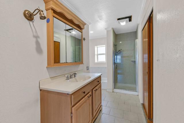 200 Cayuga Avenue, San Francisco CA: https://media.crmls.org/mediaz/902d8536-0769-458d-8705-c16da3ffa4a4.jpg