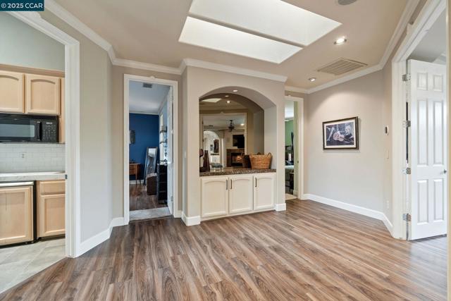 2550 E Jenny Ave, Fresno CA: https://media.crmls.org/mediaz/902db58f-8c33-4fdc-9c26-88511cd47c0c.jpg