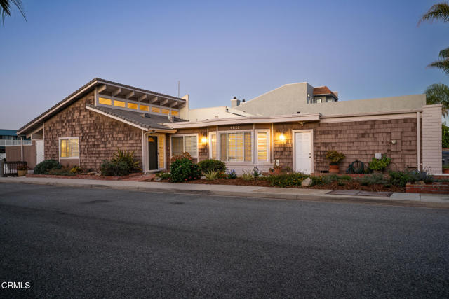 Detail Gallery Image 6 of 34 For 4625 Falkirk Bay, Oxnard,  CA 93035 - 2 Beds | 2 Baths