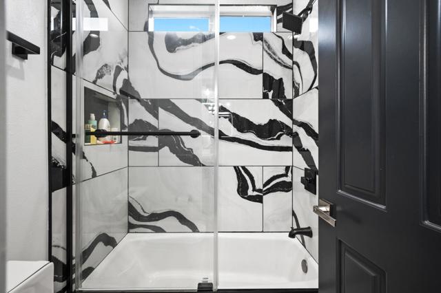2932 N Sunrise Way, Palm Springs CA: https://media.crmls.org/mediaz/902f5bbe-dde5-46e1-a9f5-2b4366769781.jpg
