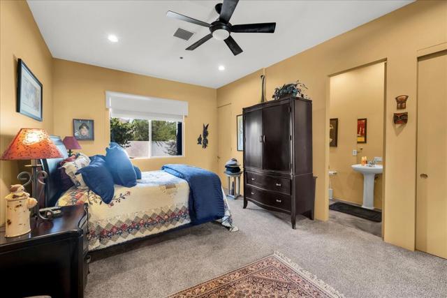 39061 Bel Air Drive, Cathedral City CA: https://media.crmls.org/mediaz/902f795d-607f-4819-9064-9d63c410a556.jpg