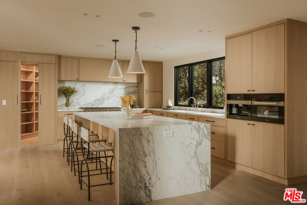 MLS #26987947 image #5