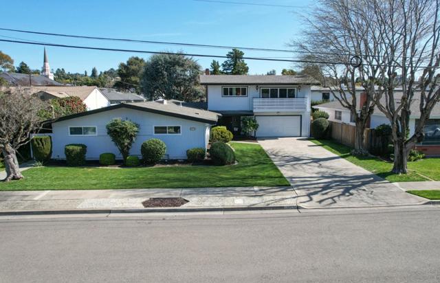1777 Dahill Lane, Hayward CA: https://media.crmls.org/mediaz/903017e1-cbd4-4d23-b50c-9755e85a9284.jpg