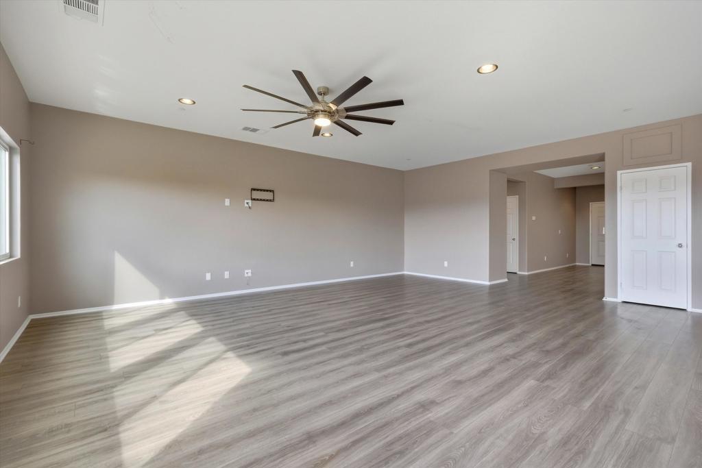 MLS #219136567DA image #17