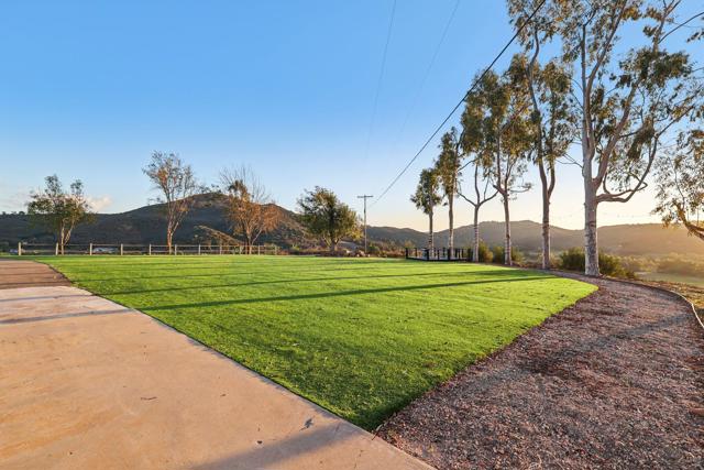 26086 Bear Valley Heights Road, Escondido CA: https://media.crmls.org/mediaz/9030797b-25b6-479d-ac0c-7132e829d1e4.jpg