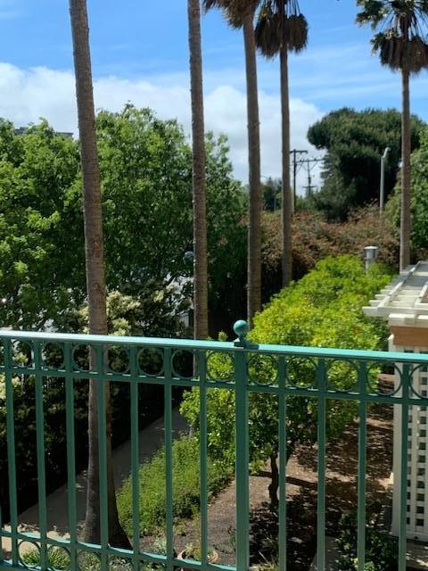 1 Baldwin Avenue, San Mateo, California 94401, 2 Bedrooms Bedrooms, ,2 BathroomsBathrooms,Condominium,For Sale,Baldwin,ML81891953