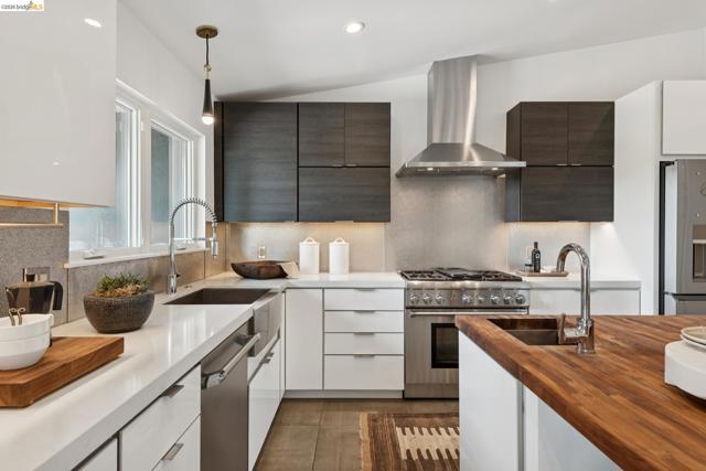 Image 18 of 60 For 7919 Phaeton Dr