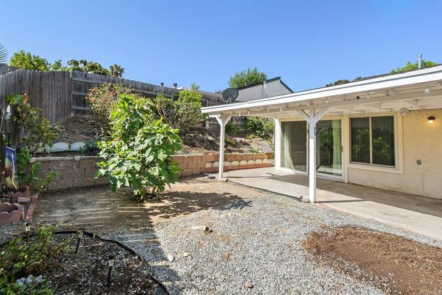 2017 Crofton Street, Spring Valley CA: https://media.crmls.org/mediaz/9030da80-cf90-4c57-b7dc-9285300e21c0.jpg