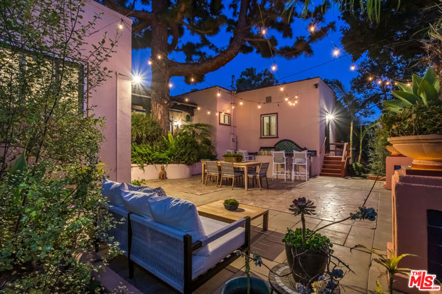 755 S Highland Avenue, Los Angeles CA: https://media.crmls.org/mediaz/903121e9-b994-47da-a856-a1388cd123fa.jpg