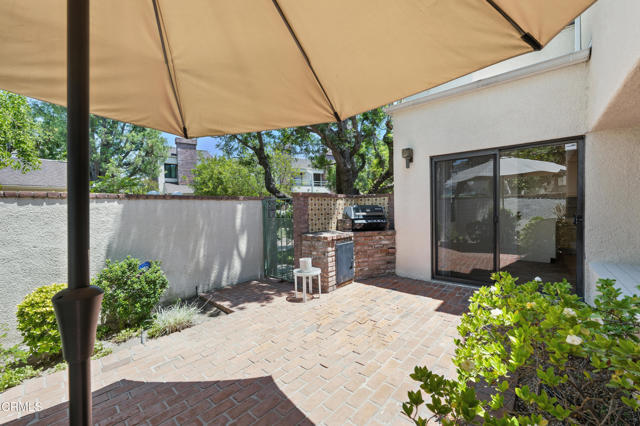 Detail Gallery Image 36 of 49 For 18731 Hatteras St #35,  Tarzana,  CA 91356 - 3 Beds | 2/1 Baths