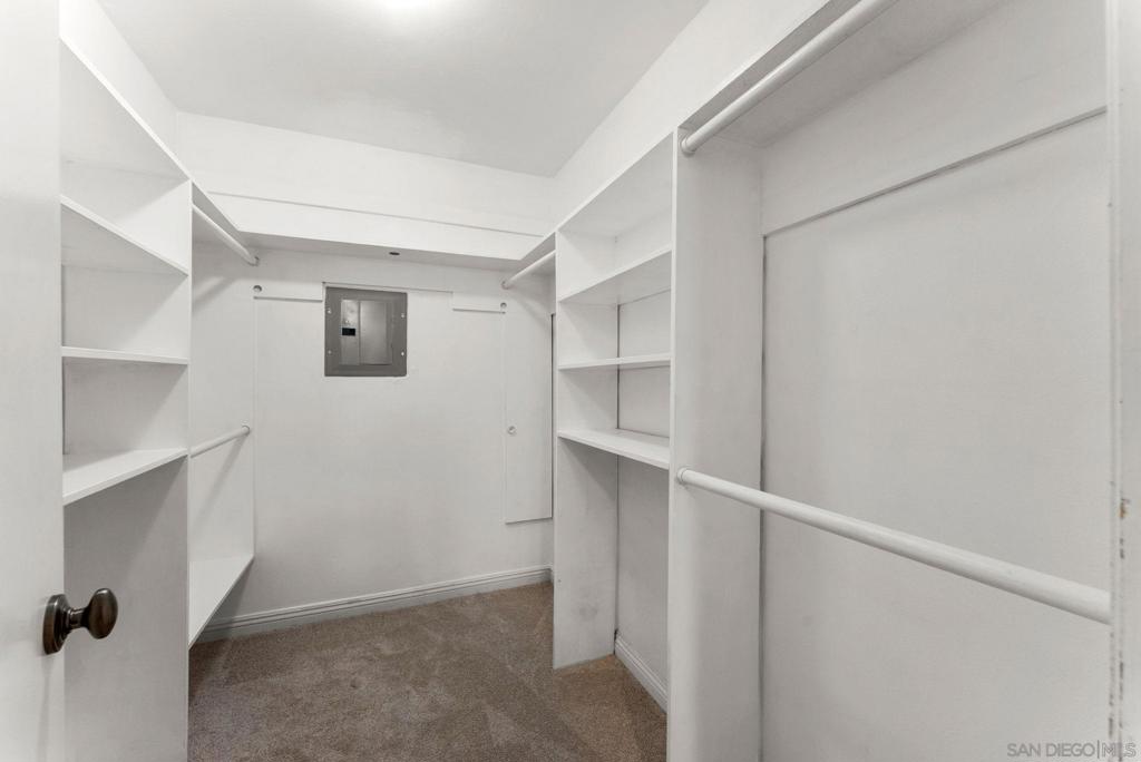 4843 Collwood Blvd - photo 17