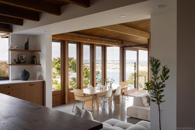 3016 Rogers Street, San Diego CA: https://media.crmls.org/mediaz/90325ae6-2121-4338-b5de-09508d02a067.jpg