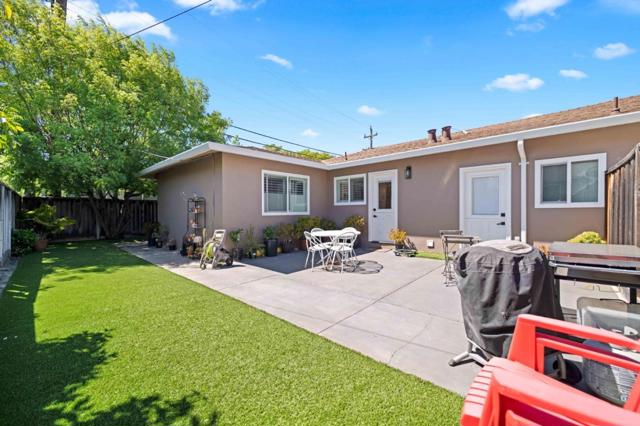 3856 Williams Road, San Jose CA: https://media.crmls.org/mediaz/90327e00-70c0-4840-96af-3bcd1464a24e.jpg
