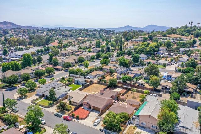 1135 E 3rd Ave, Escondido CA: https://media.crmls.org/mediaz/9033040d-60ef-4bfe-a5cb-3a9bd97fe077.jpg