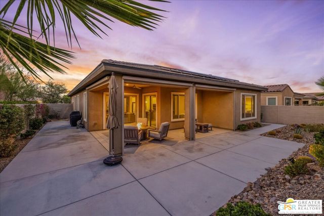 49 Bordeaux, Rancho Mirage CA: https://media.crmls.org/mediaz/903480e2-e7ee-4773-af59-3fed127b6f70.jpg