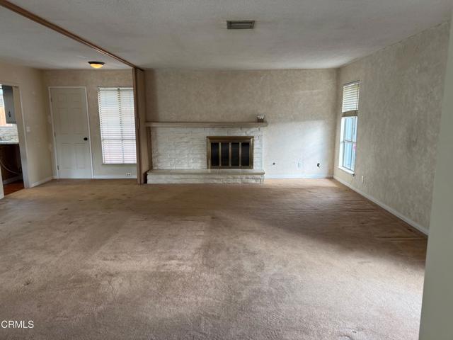 Detail Gallery Image 8 of 30 For 1731 Bernadette St, Oxnard,  CA 93030 - 3 Beds | 2 Baths