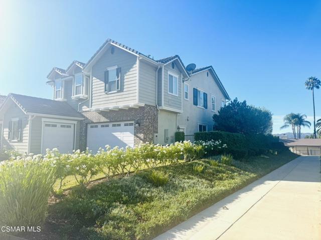4984 Corral Street, Simi Valley CA: https://media.crmls.org/mediaz/9035ceda-cf03-438c-99cd-e8d9e87bf996.jpg